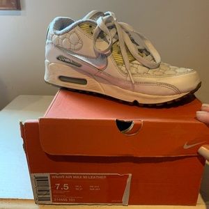 Nike Air Max 90
